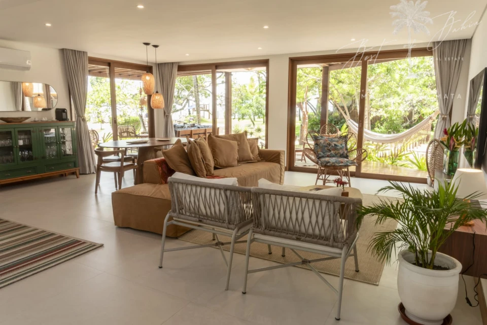 Imagens do imóveis CASA DE 6 SUITES EM CONDOMINIO DE LUXO PÉ NA AREIA COM VISTA PARA O MAR