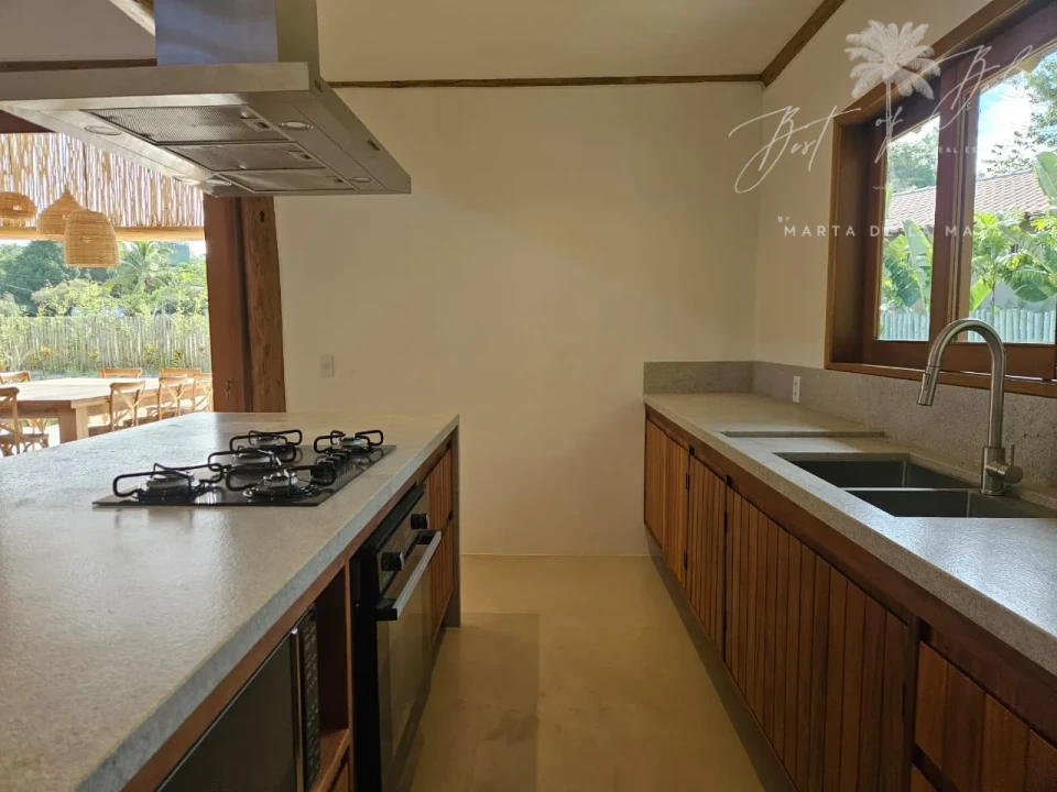 Imagens do imóveis Casa de Temporada na Praia do Espelho, Outeiro das Brisas | 5 Suítes