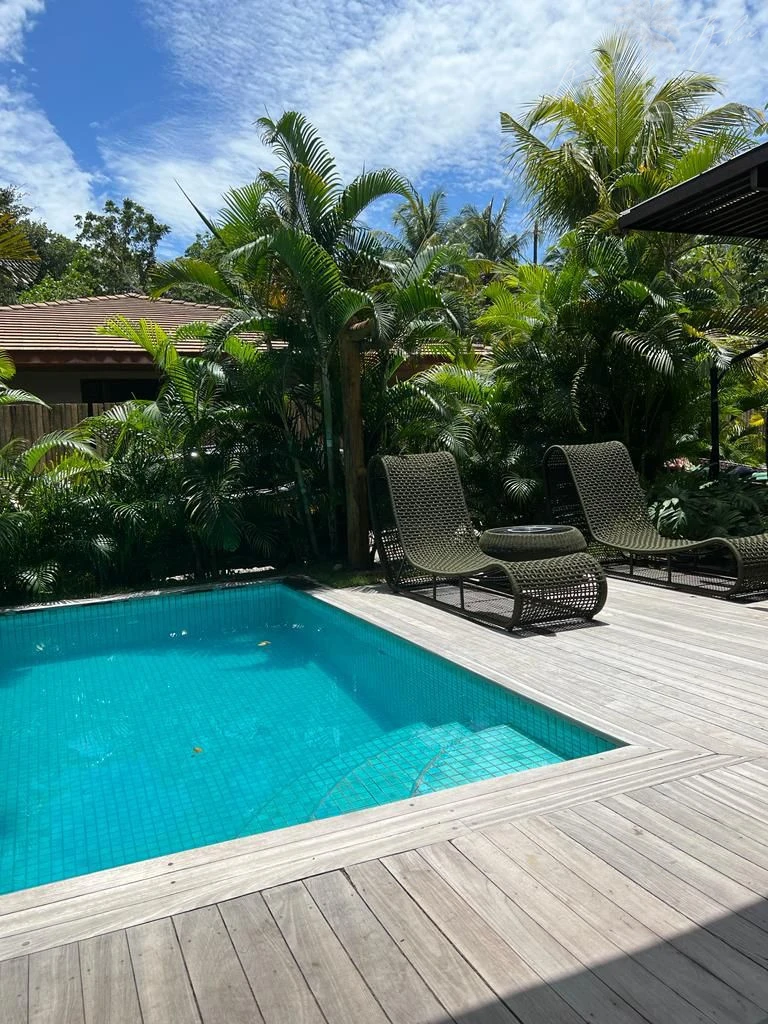 Imagens do imóveis ALUGA-SE VILLA DAS AREIAS – 4 SUÍTES, PISCINA, SAUNA E QUADRA DE BEACH TENNIS