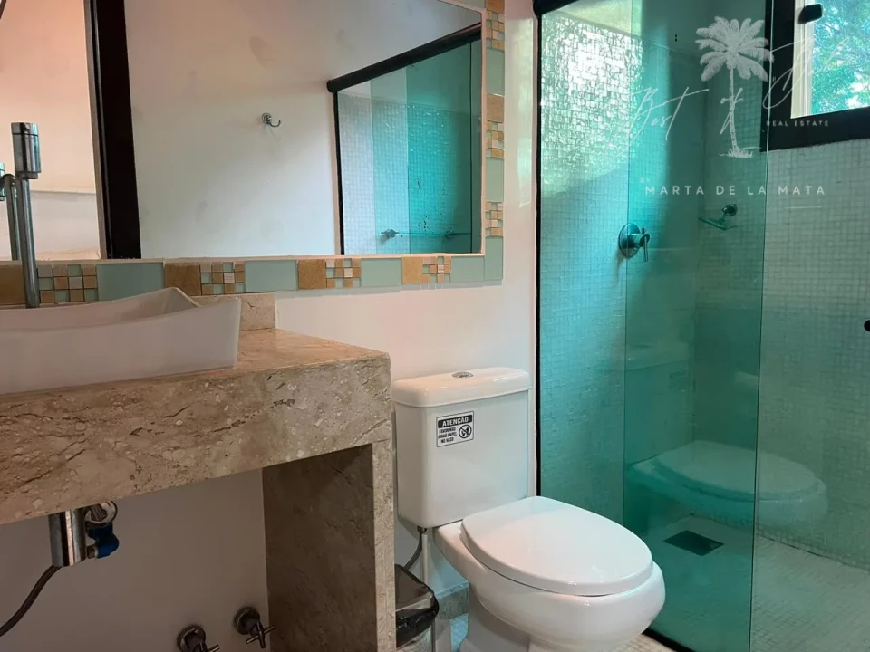 Imagens do imóveis CASA COM 4 SUITES E PISCINA NO RESIDENCIAL  CORAIS DE ARRAIAL