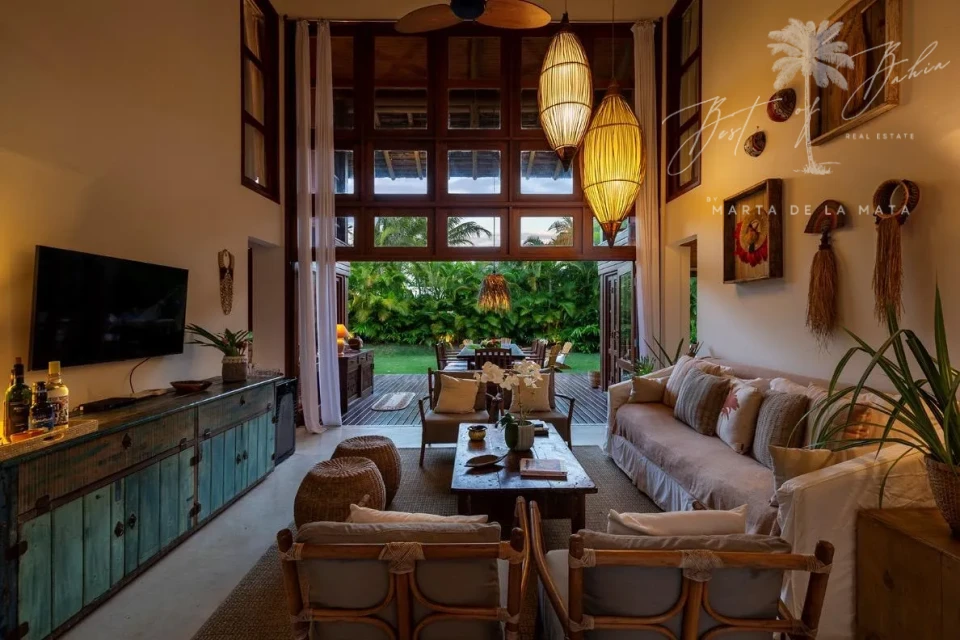 Imagens do imóveis ESPETACULAR CASA NO TERRA VISTA: 4 SUÍTES E CAMPO DE GOLFE