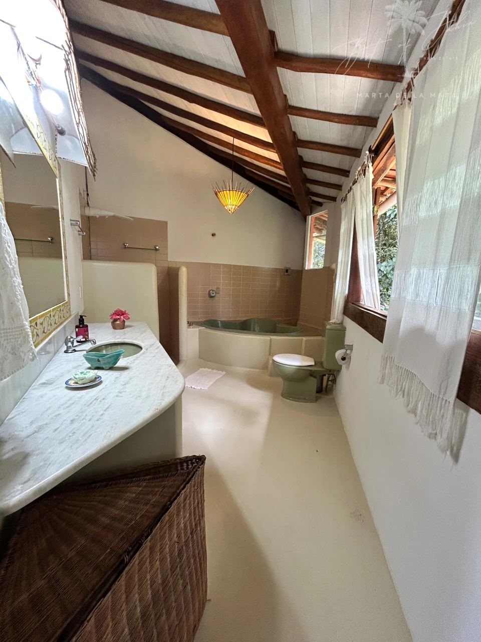 Imagens do imóveis ALUGA-SE VILLA PEGASUS – 3 SUÍTES, PISCINA E ÁREA GOURMET EM TRANCOSO