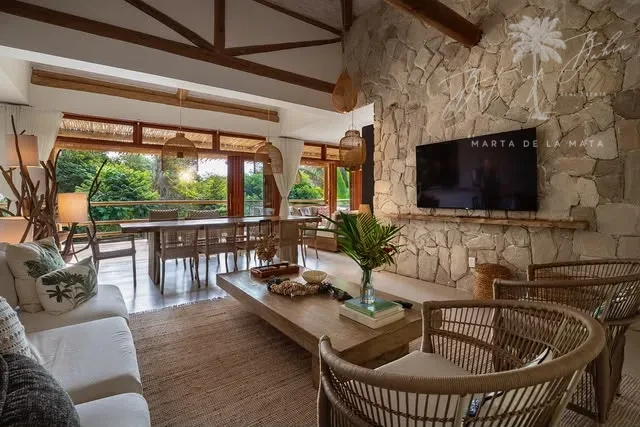Imagens do imóveis CASA 53 NO TERRA VISTA: 4 SUÍTES E 2 SEMI NA NATUREZA, RUSTICIDADE, SOFISTICAÇÃO E LUXO.