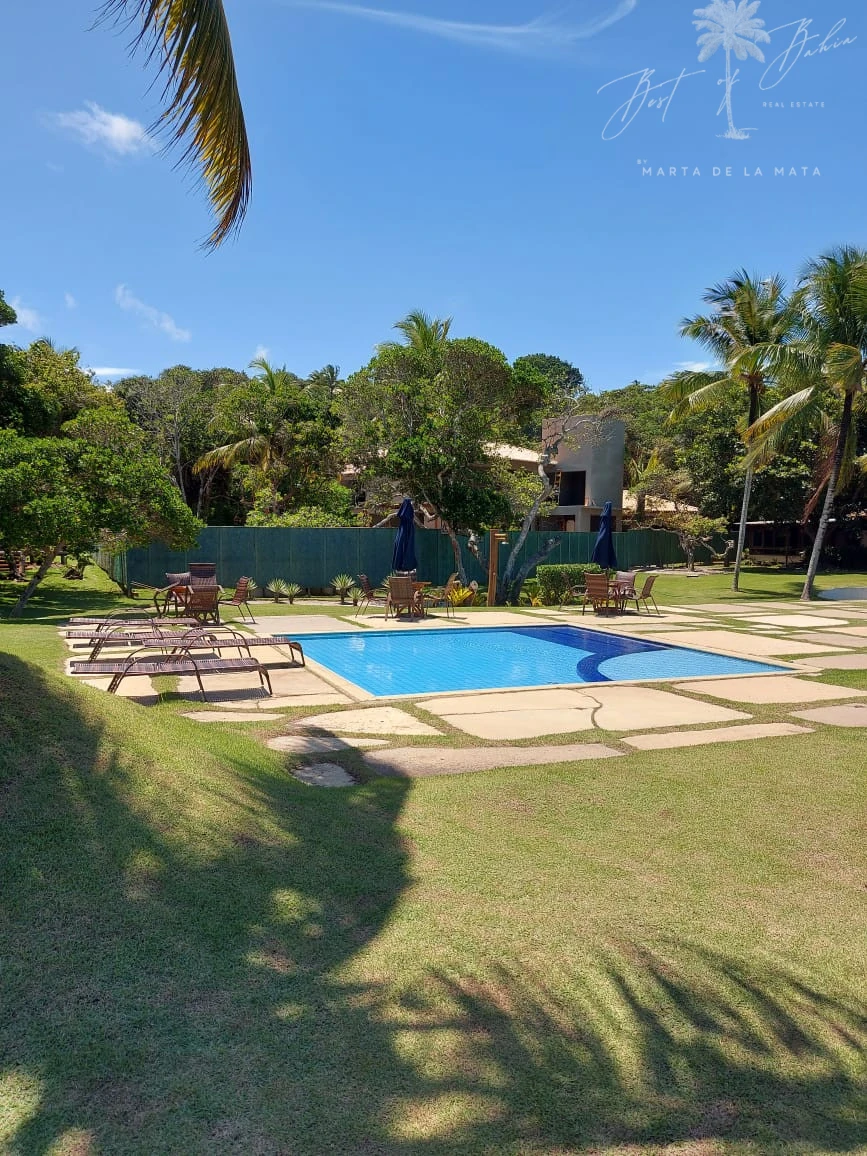 Imagens do imóveis CASA DE 7 SUITES EM CONDOMINO PE NA AREIA