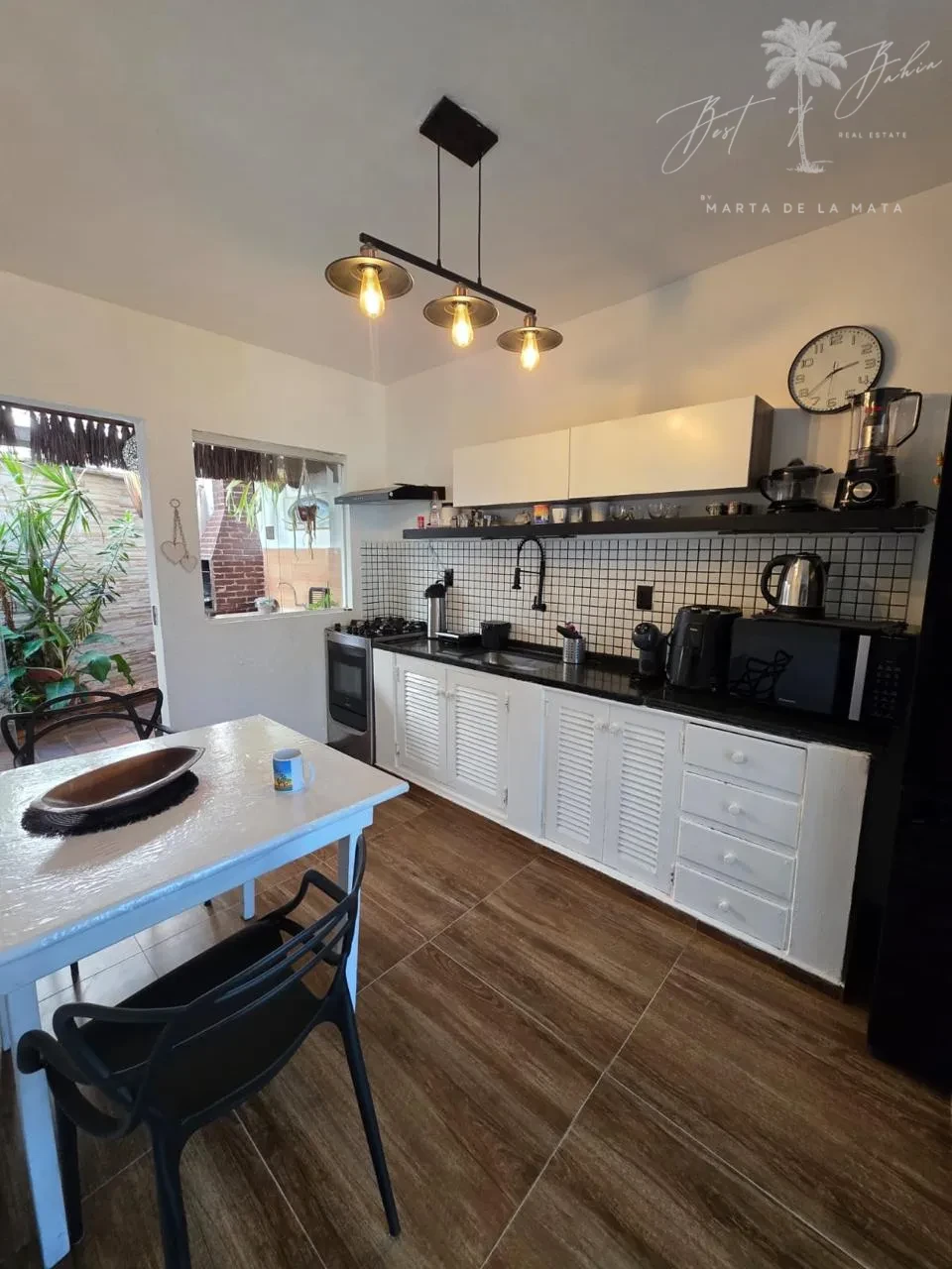 Imagens do imóveis Casa SolArMar:  À  Beira Mar  Com 2 Suítes E Piscina