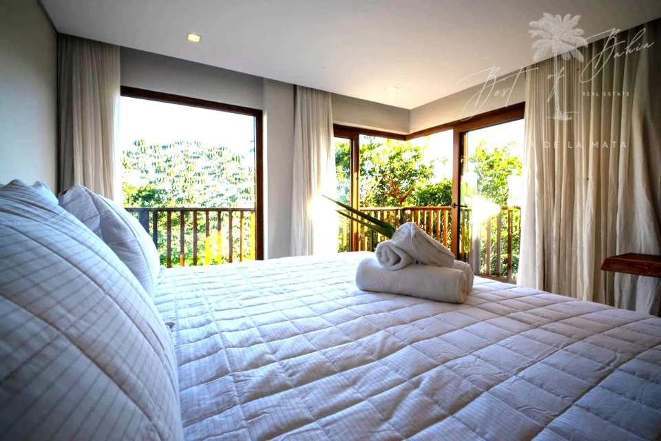 Imagens do imóveis Descubra a Casa Reserva dos Sonhos no Alto do Mucugê. Mansão exclusiva com 9 suítes, espetacular vista para o mar e mata, piscina infinita e spa.