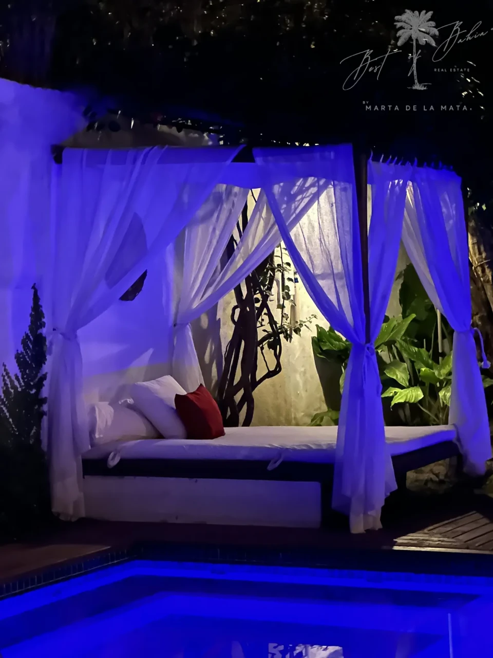 Imagens do imóveis Villa Joel — Casa com  6 quartos e 1 Suite , Piscina e Jacuzzi em Arraial d'Ajuda