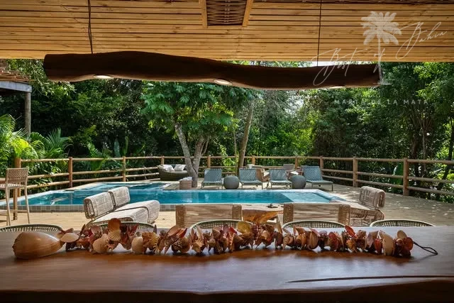 Imagens do imóveis CASA 53 NO TERRA VISTA: 4 SUÍTES E 2 SEMI NA NATUREZA, RUSTICIDADE, SOFISTICAÇÃO E LUXO.