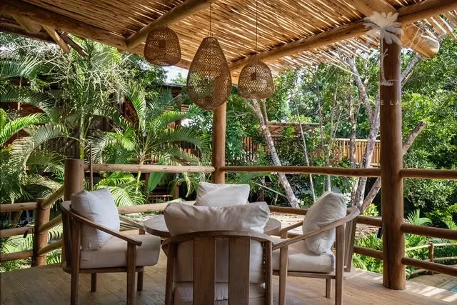 Imagens do imóveis CASA 53 NO TERRA VISTA: 4 SUÍTES E 2 SEMI NA NATUREZA, RUSTICIDADE, SOFISTICAÇÃO E LUXO.