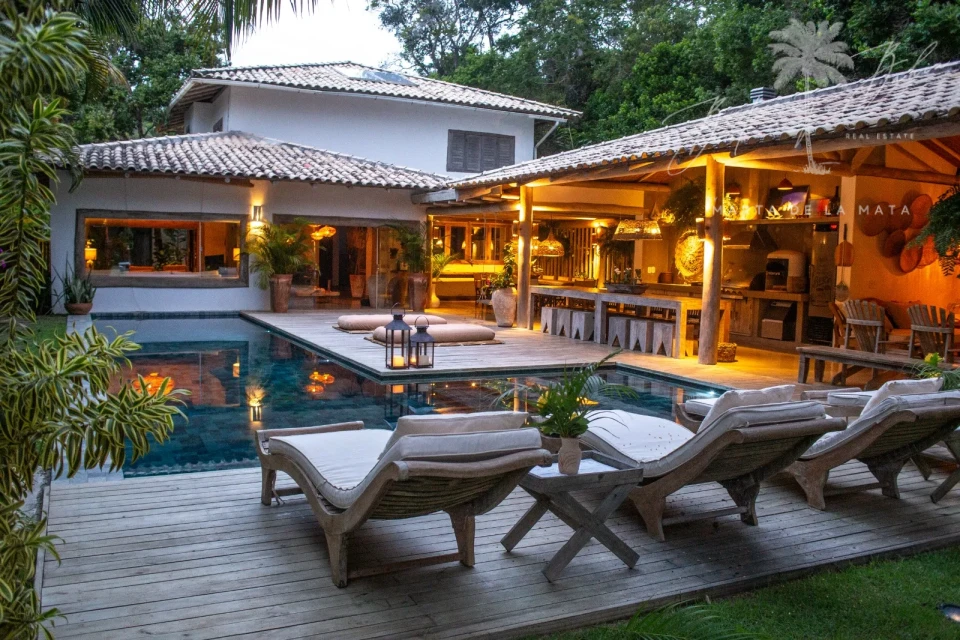 Imagens do imóveis CASA TUCANO: PARAÍSO RÚSTICO CHIC COM 4 SUÍTES EM TRANCOSO
