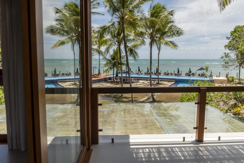 Imagens do imóveis CASA DE 6 SUITES EM CONDOMINIO DE LUXO PÉ NA AREIA COM VISTA PARA O MAR