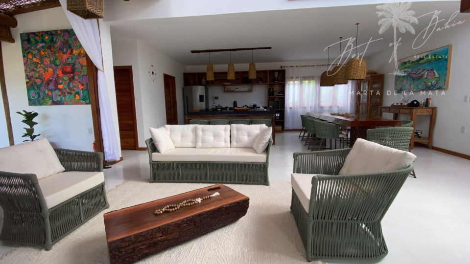 Imagens do imóveis CASA BOUGANART: CASA COM 5 SUÍTES, PISCINA, LAZER E LUXO A MINUTOS DA PRAIA!