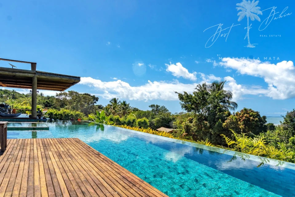 Imagens do imóveis ALUGA-SE CASA EM TRANCOSO COM 5 SUÍTES VISTA MAR – DISPONÍVEL DE 10 A 28/01