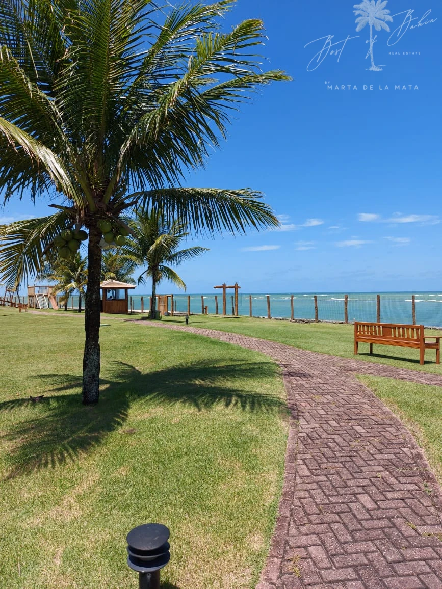 Imagens do imóveis CASA DE 7 SUITES EM CONDOMINO PE NA AREIA