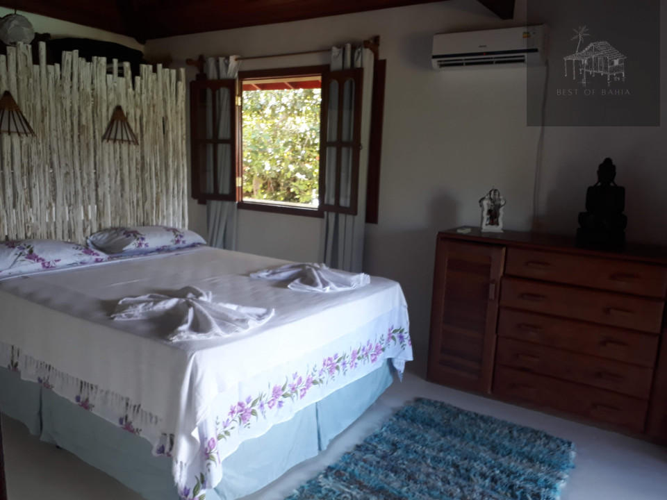 Imagens do imóveis CASA A 500 M DA PRAIA COM PISCINA E AREA GOURMET