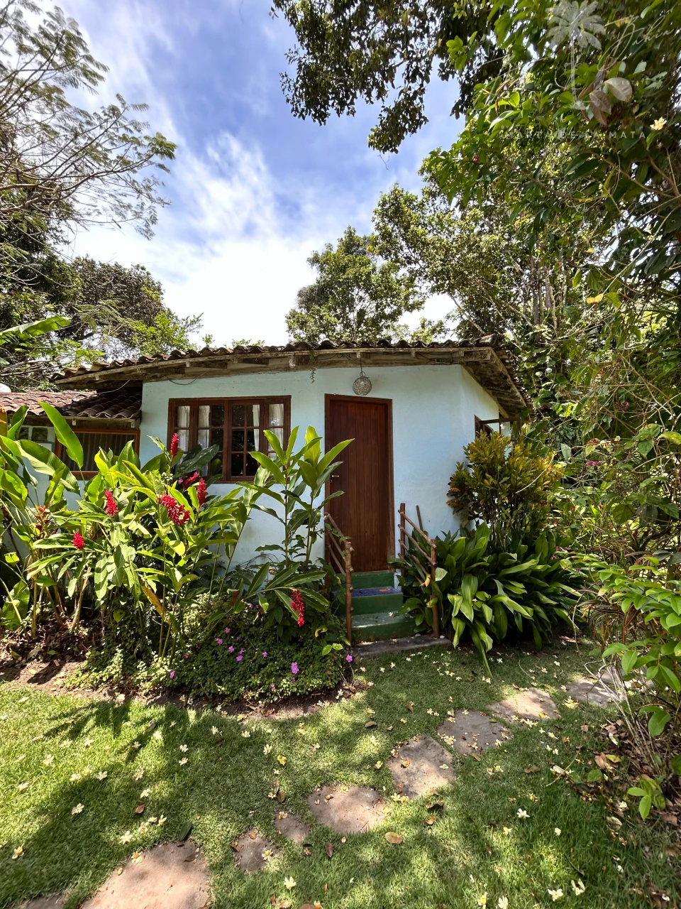 Imagens do imóveis ALUGA-SE VILLA PEGASUS – 3 SUÍTES, PISCINA E ÁREA GOURMET EM TRANCOSO