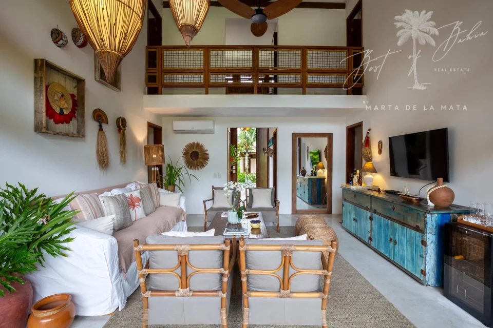 Imagens do imóveis ESPETACULAR CASA NO TERRA VISTA: 4 SUÍTES E CAMPO DE GOLFE