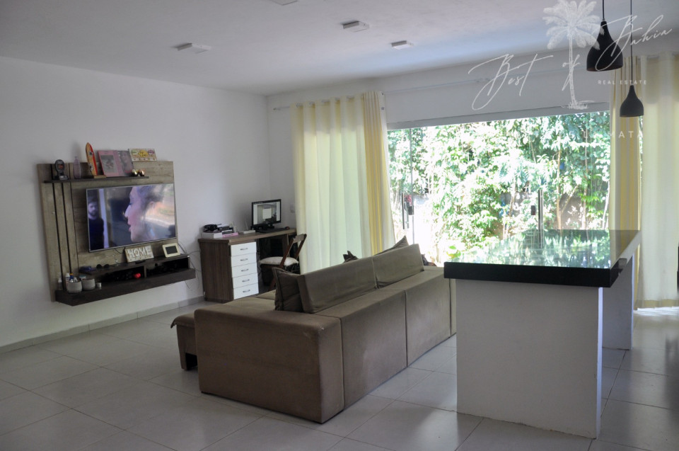 Imagens do imóveis CASA À VENDA EM ARRAIAL D'AJUDA: 3 SUÍTES, JARDIM E LOCALIZAÇÃO EXCEPCIONAL PERTO DO CENTRO E PRAIAS!