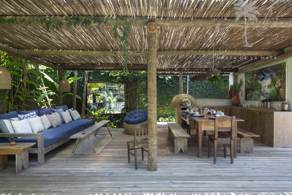 Imagens do imóveis ALUGA-SE CASA DAS PALMEIRAS – 4 SUÍTES, PISCINA E ÁREA GOURMET PRÓXIMO AO QUADRADO