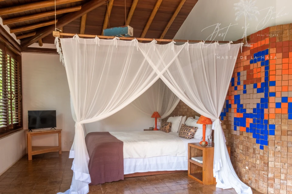 Imagens do imóveis CASA NO OUTEIRO DAS BRISAS – 4 SUÍTES, PISCINA E LOCALIZAÇÃO PRIVILEGIADA NA PRAIA DO ESPELHO