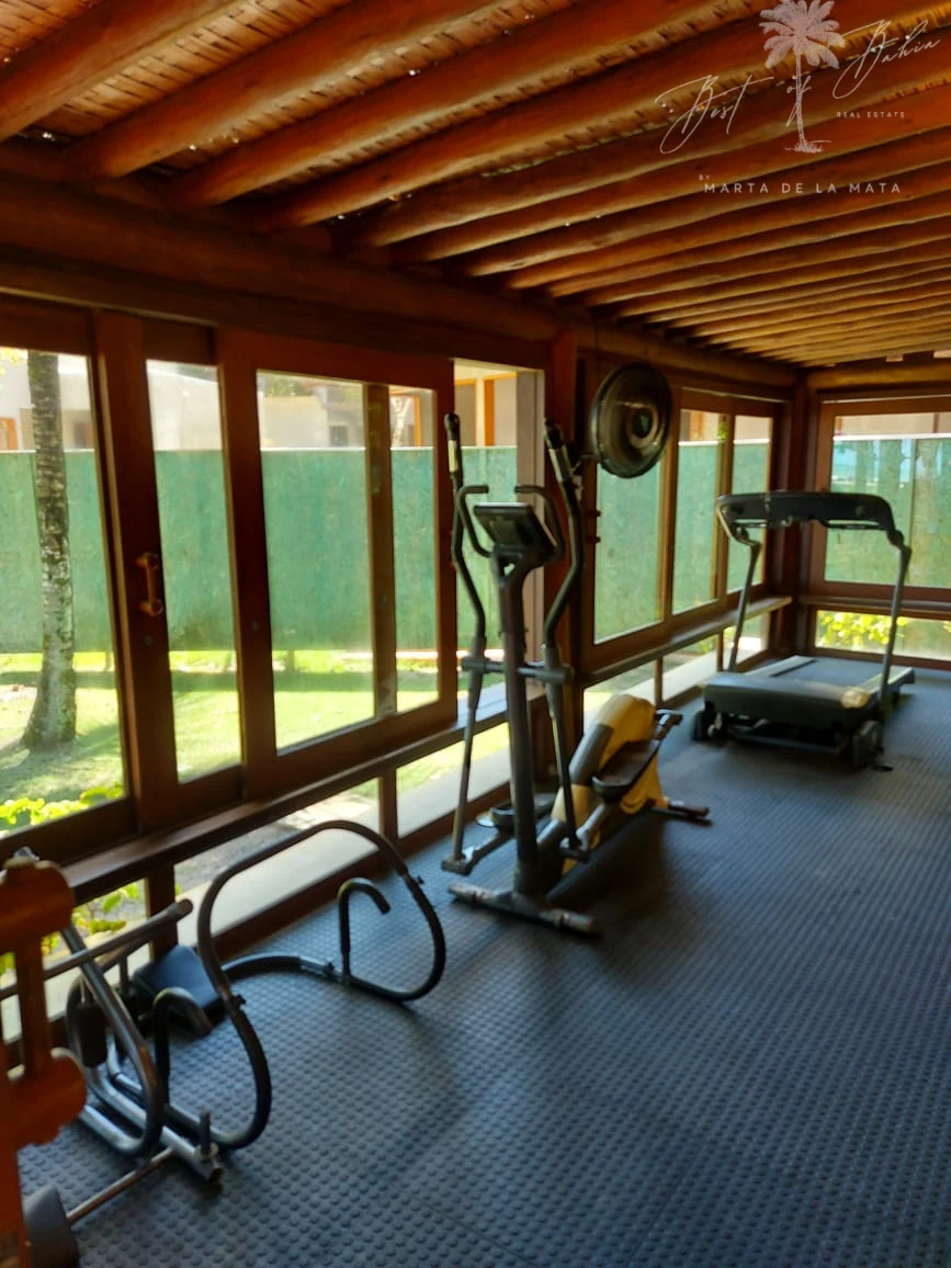 Imagens do imóveis CASA DE 7 SUITES EM CONDOMINO PE NA AREIA