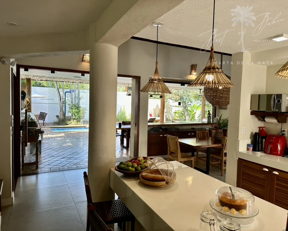Imagens do imóveis Villa Joel — Casa com  6 quartos e 1 Suite , Piscina e Jacuzzi em Arraial d'Ajuda