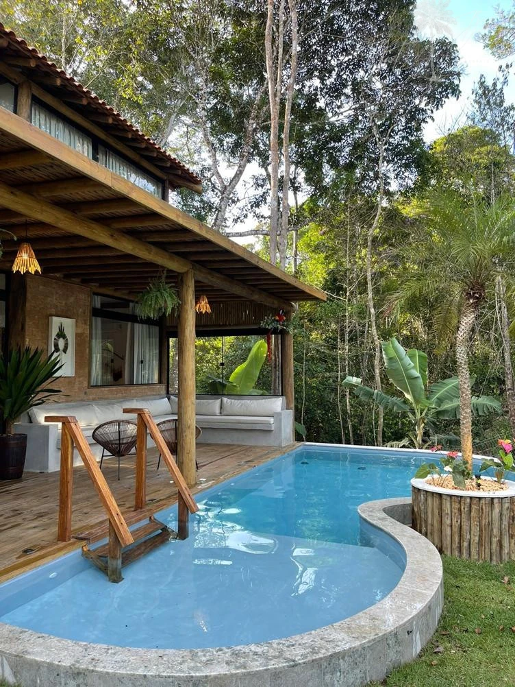 Imagens do imóveis ALUGA-SE VILLA BOA PAZ – 2 SUÍTES E 1  QUARTO, PISCINA E ÁREA GOURMET EM ARRAIAL D’AJUDA