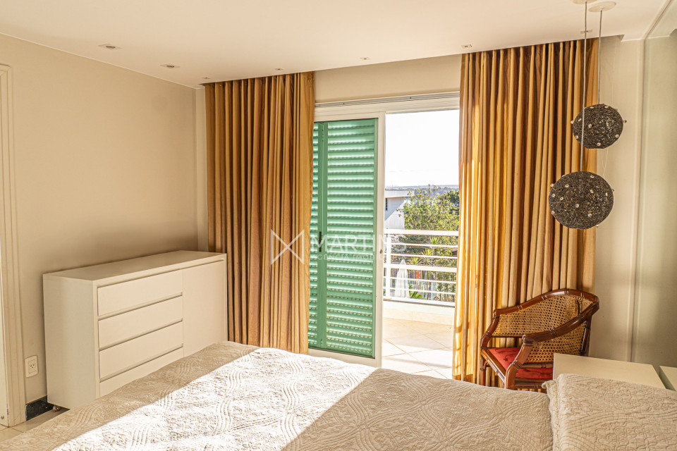 Imagens do imóveis Casa de 590m² à venda na SHIS QI 28 Lago Sul – 5 suítes, 4 vagas, vista para o Lago