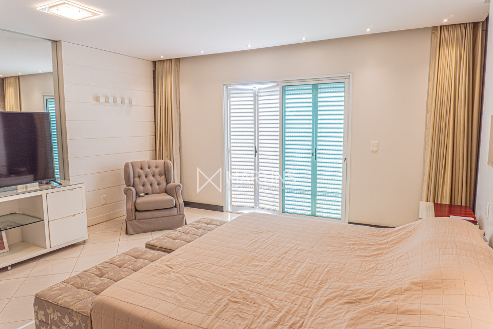 Imagens do imóveis Casa de 590m² à venda na SHIS QI 28 Lago Sul – 5 suítes, 4 vagas, vista para o Lago
