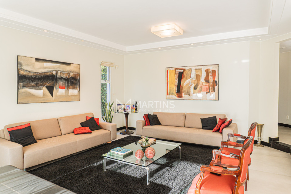Imagens do imóveis Casa de 590m² à venda na SHIS QI 28 Lago Sul – 5 suítes, 4 vagas, vista para o Lago