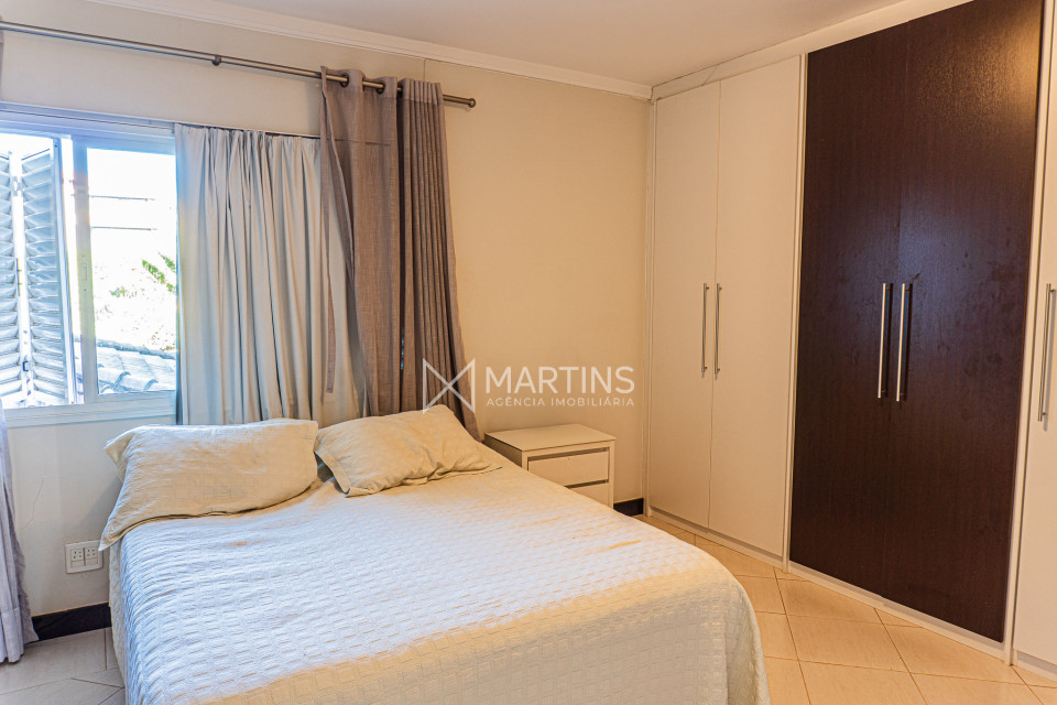 Imagens do imóveis Casa de 590m² à venda na SHIS QI 28 Lago Sul – 5 suítes, 4 vagas, vista para o Lago