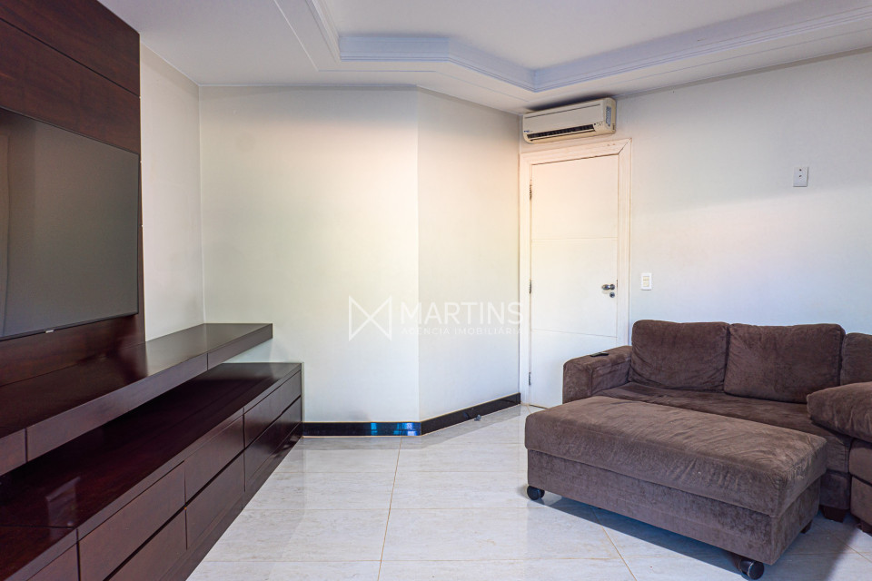Imagens do imóveis Casa de 590m² à venda na SHIS QI 28 Lago Sul – 5 suítes, 4 vagas, vista para o Lago