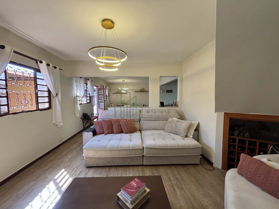 Imagens do imóveis Sobrado comercial de esquina, próximo a Cativa