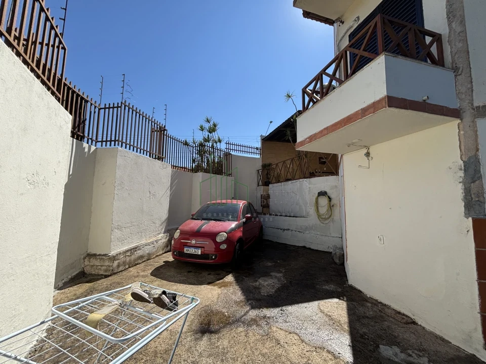 Imagens do imóveis Sobrado comercial de esquina, próximo a Cativa