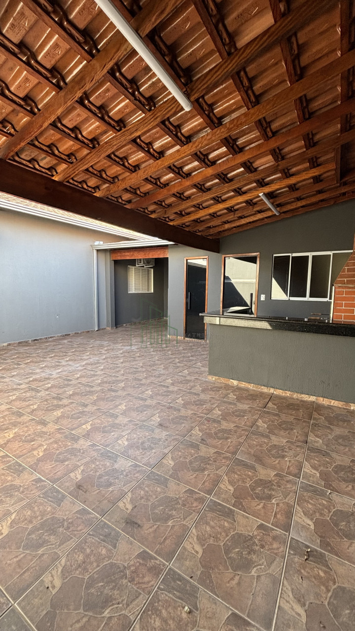 Casa recém-reformada no cinco conjuntos