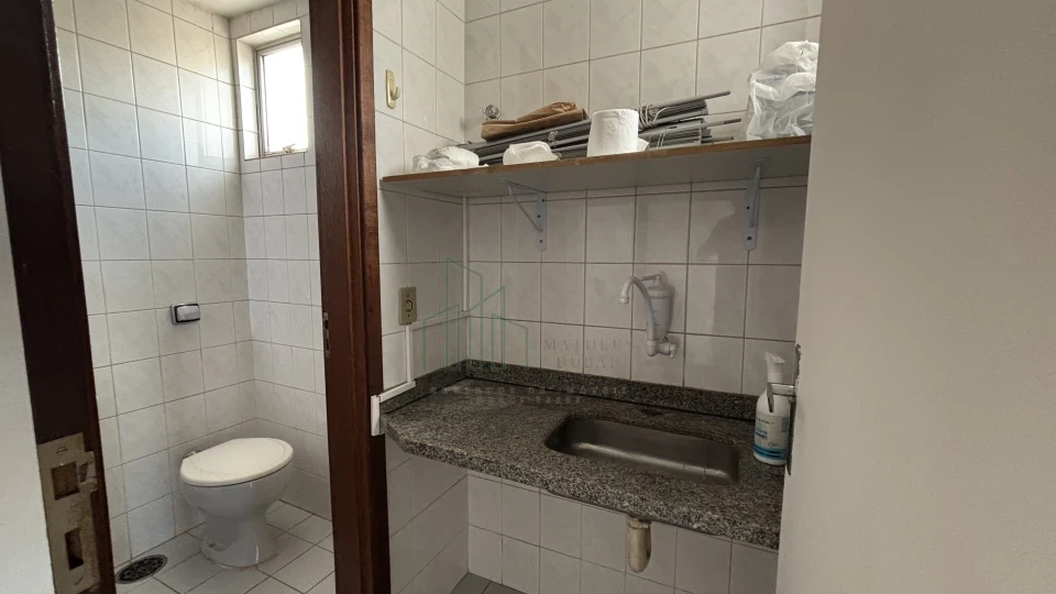Sala comercial no Ed. Comercial Ângelo Meranca