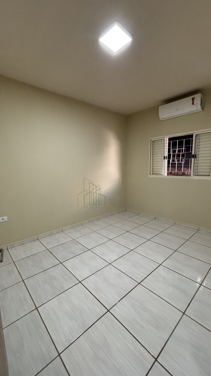 Casa recém-reformada no cinco conjuntos