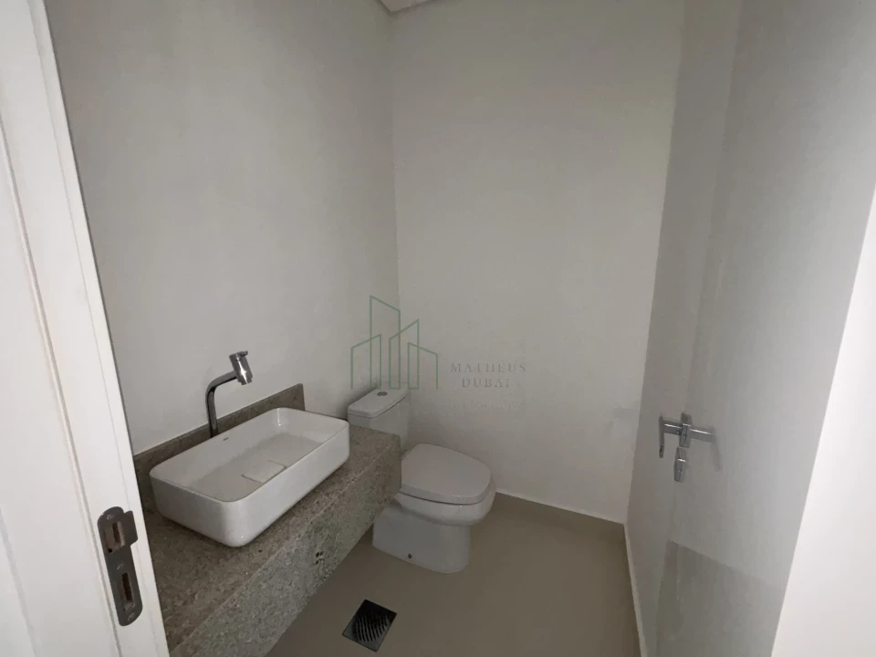 Sala comercial no Quartier 550