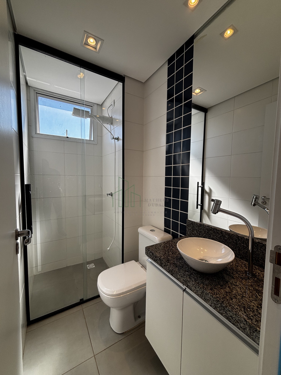 Imagens do imóveis Apartamento, zona oeste de Londrina, com suíte