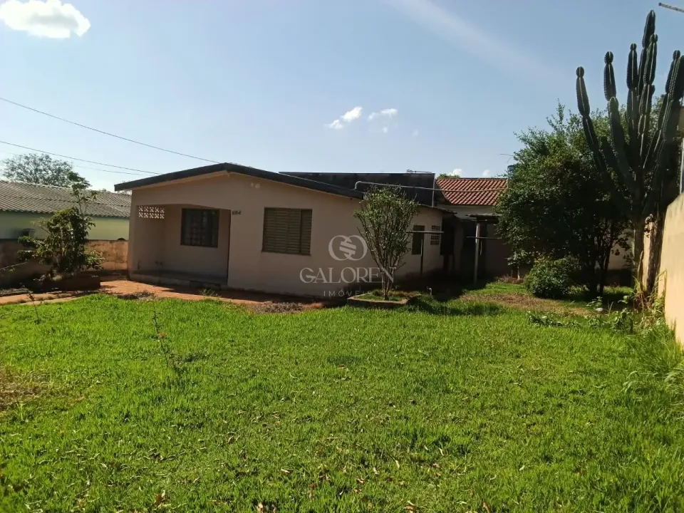 Imagens do imóveis Terreno 360 Metros com uma casa