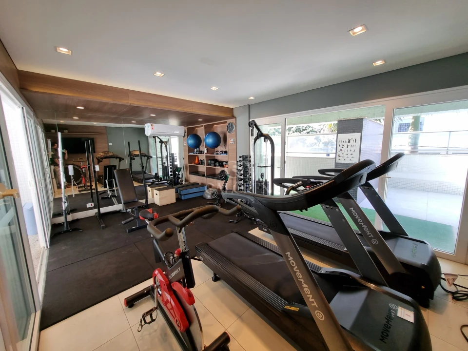 Apartamento 124 m² Privativos | 3 Suítes | Sacada Gourmet | 2 Vagas | Zona 01