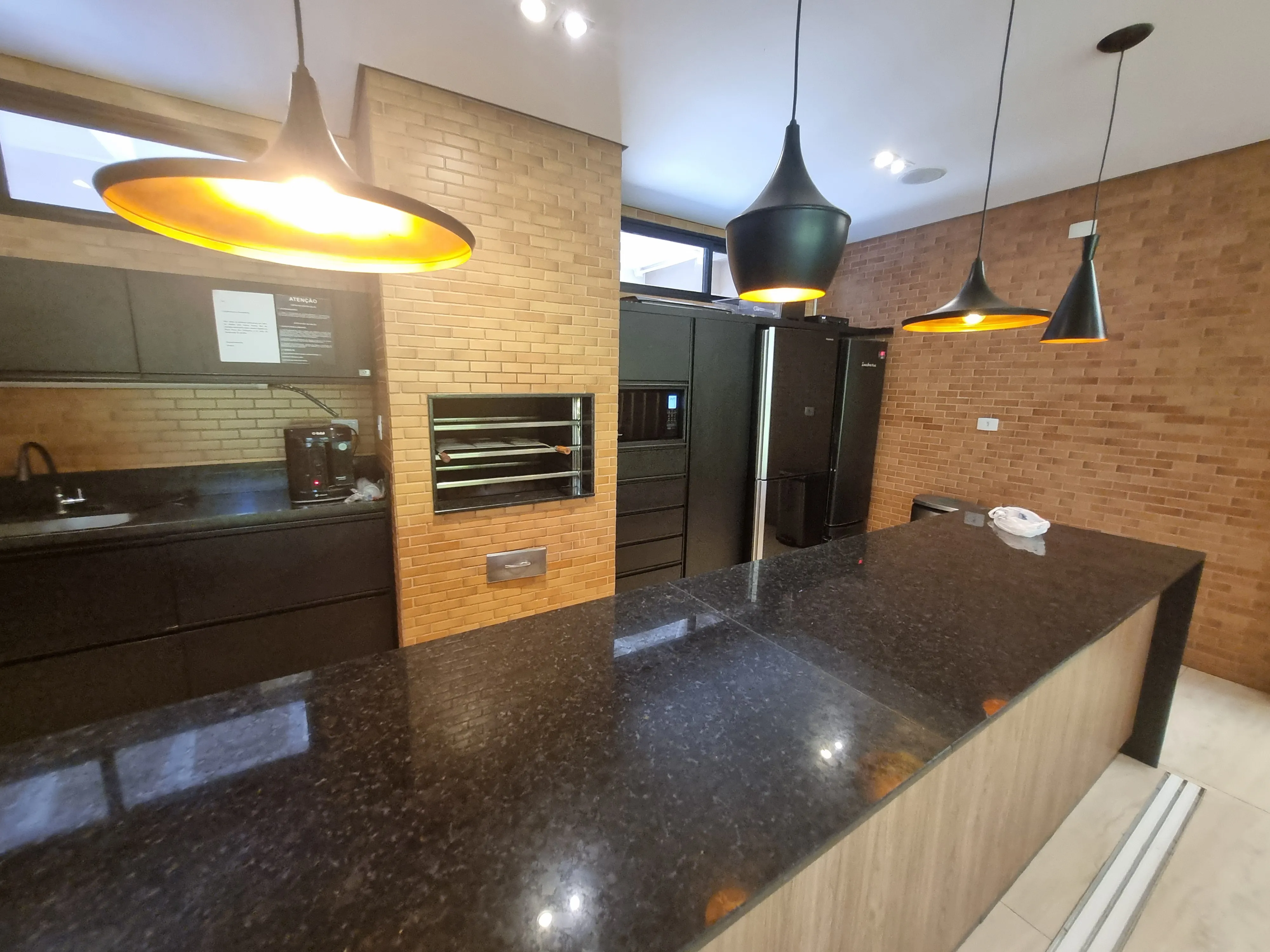 Apartamento 3 quartos, area de lazer completa zona 03, MARINGA - PR