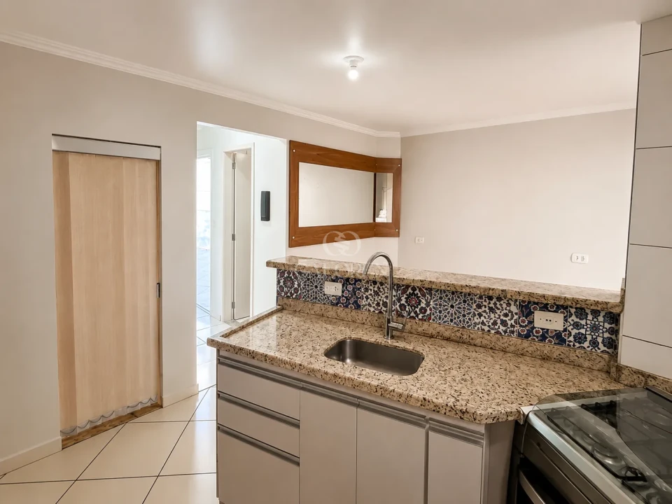 Sobrado com Piscina e Área Gourmet Completa no Jardim Itália | Maringá