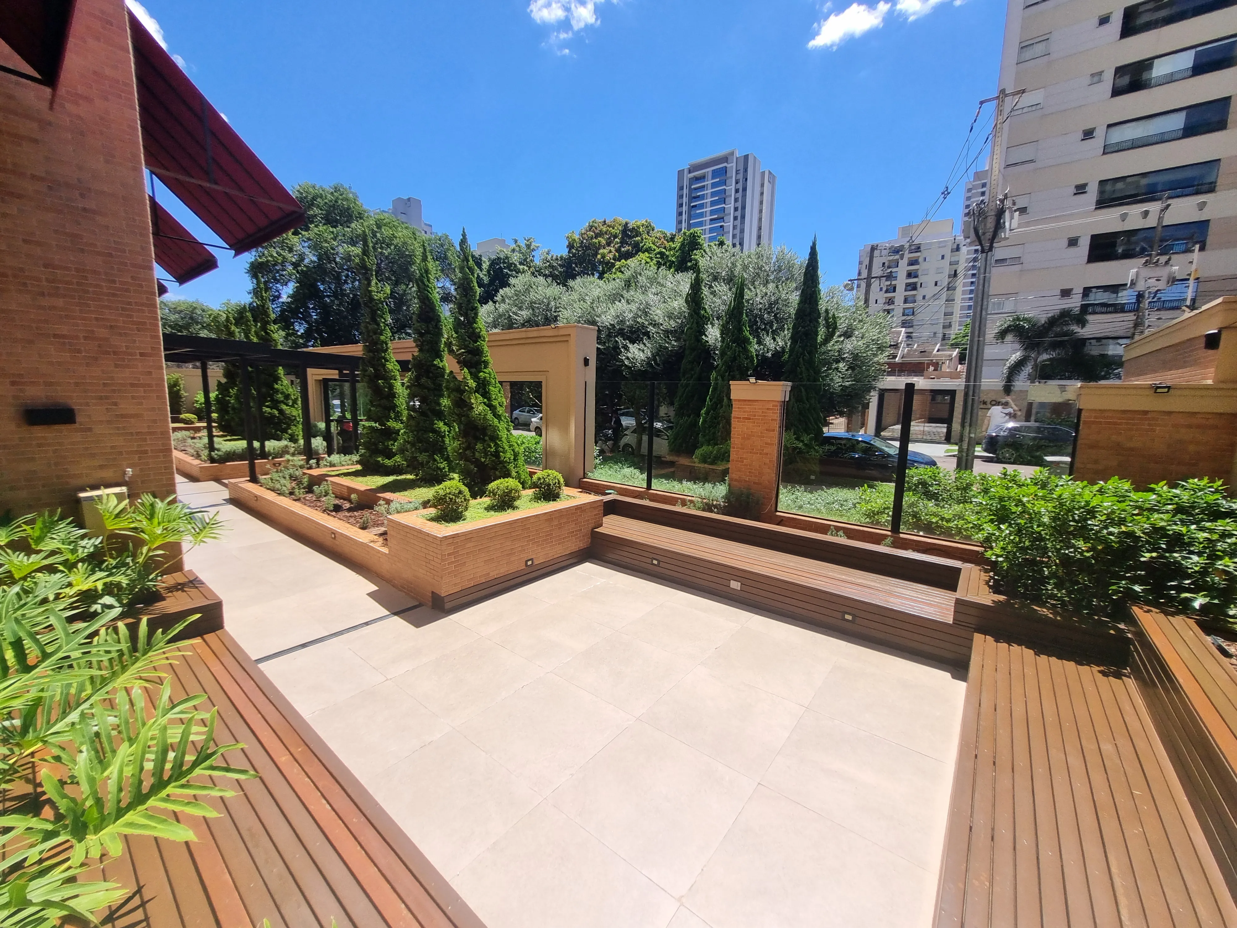 Apartamento 3 quartos, area de lazer completa zona 03, MARINGA - PR