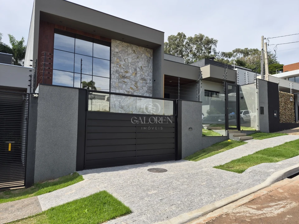 Imagens do imóveis Casa de Alto Padrão com 3 Suítes, Piscina Aquecida e Área Gourmet à Venda em Maringá – PR