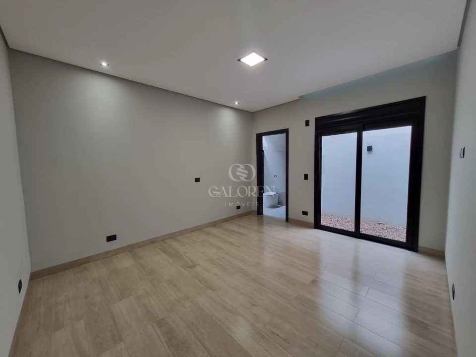 Imagens do imóveis Casa de Alto Padrão com 3 Suítes, Piscina Aquecida e Área Gourmet à Venda em Maringá – PR