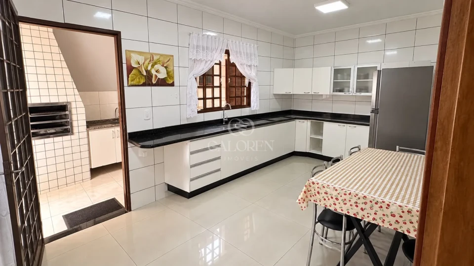 Imagens do imóveis Sobrado Jardim Marumby