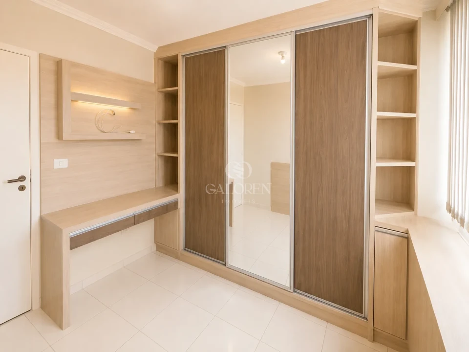 Sobrado com Piscina e Área Gourmet Completa no Jardim Itália | Maringá