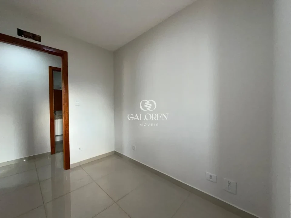 Imagens do imóveis Apartamento  à venda com 03 dormitórios e 02 vagas -Zona 01 Maringá PR
