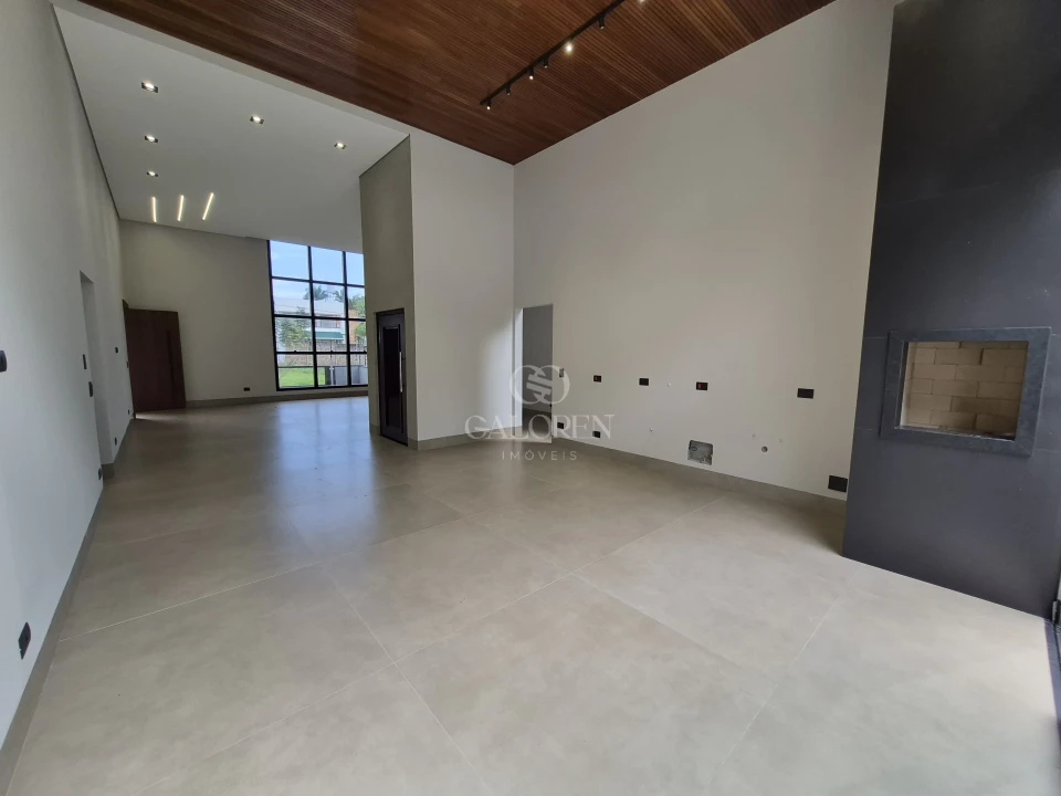 Imagens do imóveis Casa de Alto Padrão com 3 Suítes, Piscina Aquecida e Área Gourmet à Venda em Maringá – PR